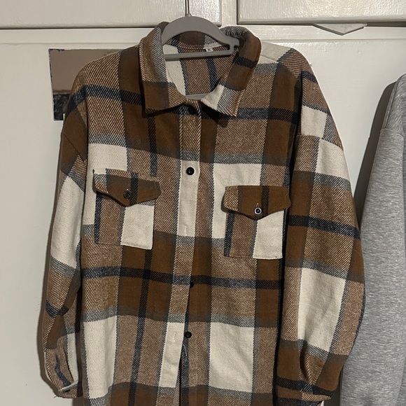 Amazon Brown Plaid Women's Hoodie - Picture 1 of 1